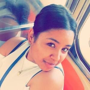 Meet your Posher, Caridad